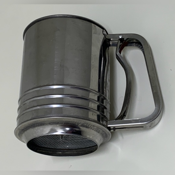 Mid Century Vtg Large Flour Sifter Made in Japan - Picture 8 of 13